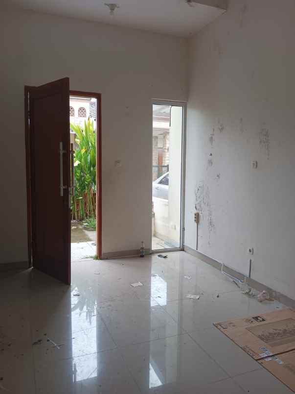 dijual rumah jl atang sanjaya