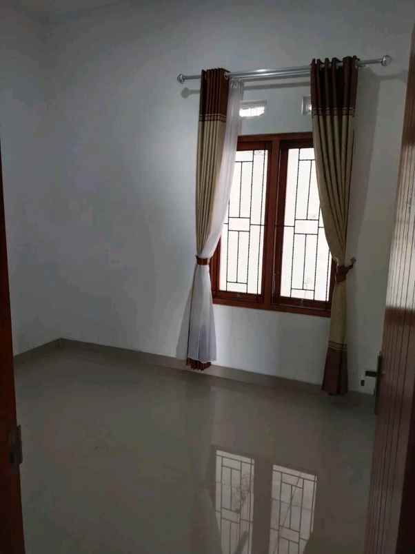 dijual rumah jl bantul km 7