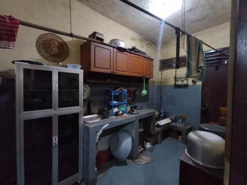 dijual rumah jl cendrawasih raya beji depok