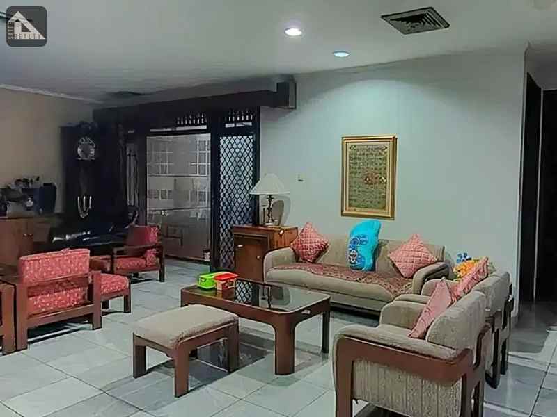 dijual rumah jl cikatomas kebayoran