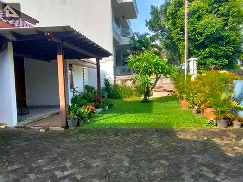 dijual rumah jl cikatomas kebayoran