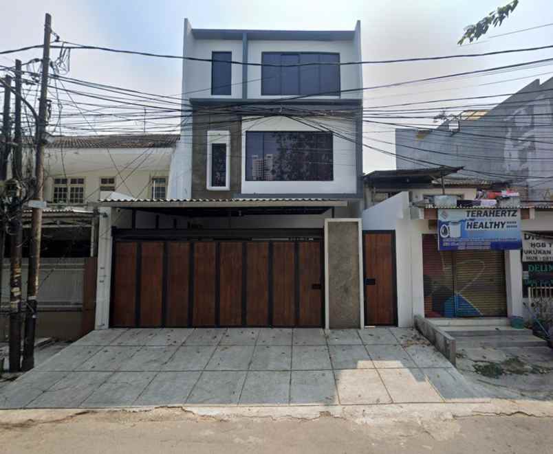 dijual rumah jl delima raya tanjung