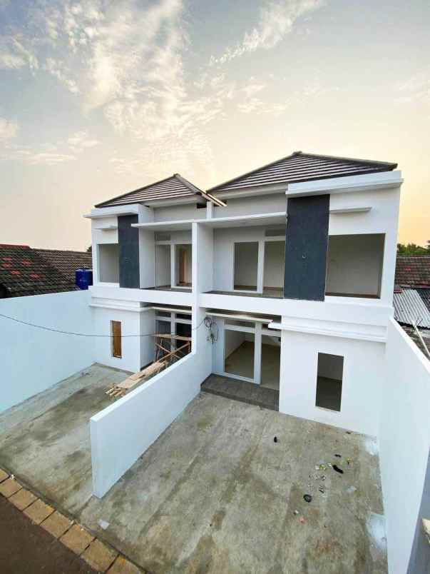 dijual rumah jl h nurleman pamulang