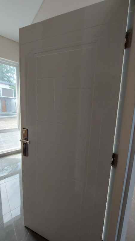 dijual rumah jl kaliurang km 13