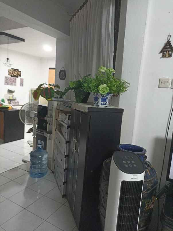 dijual rumah jl kedoya duri raya kedoya