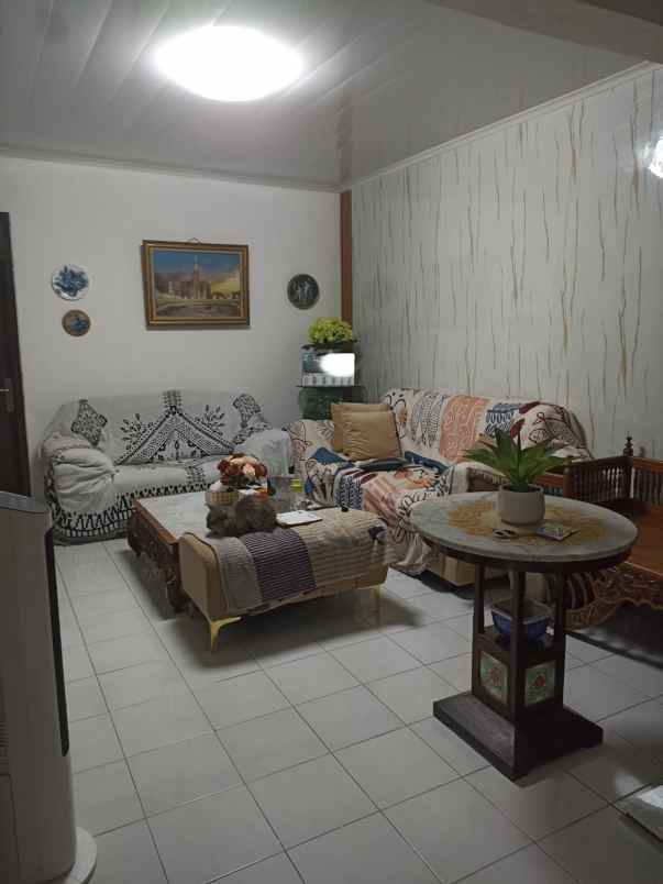 dijual rumah jl kedoya duri raya kedoya