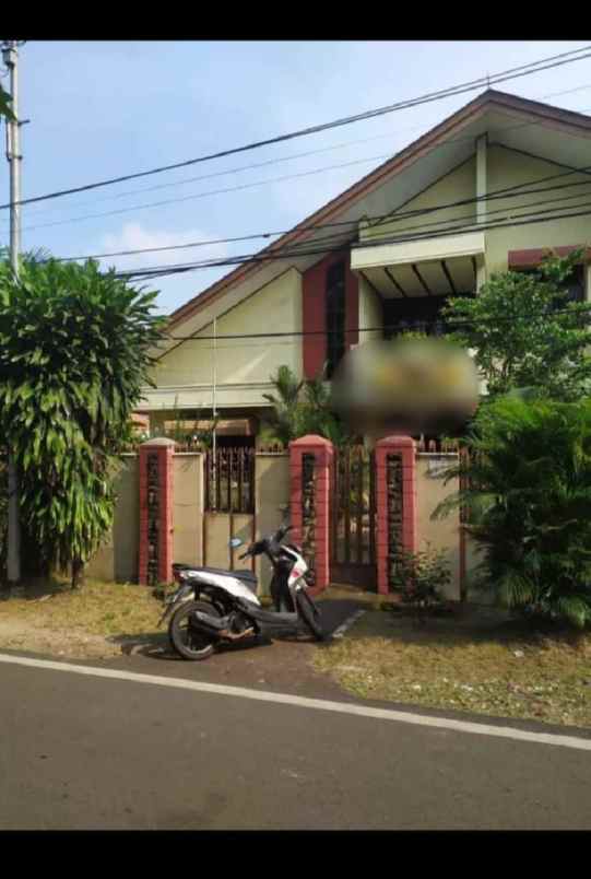 dijual rumah jl komplek abadi pondok