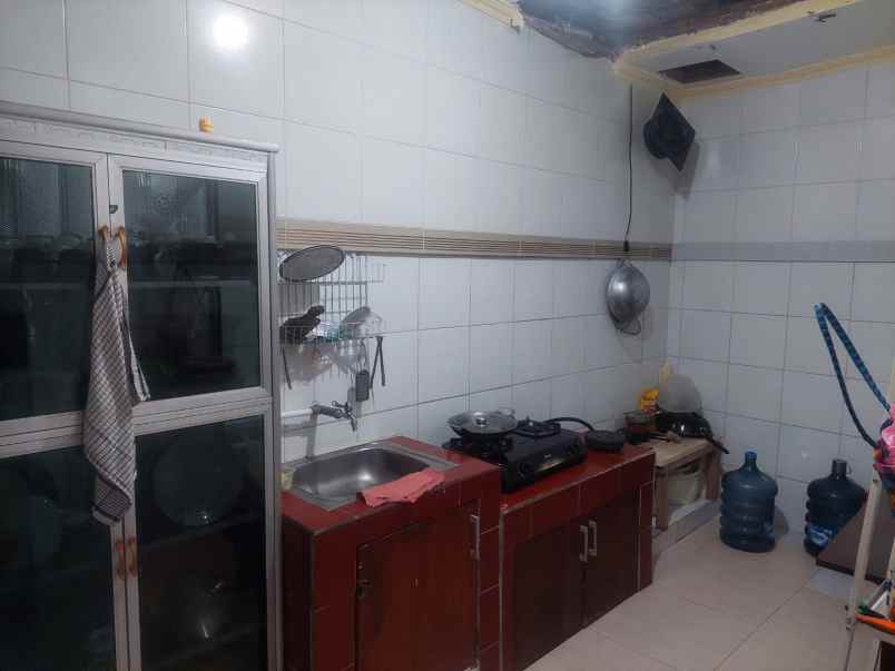 dijual rumah jl kuningan antapani bandung