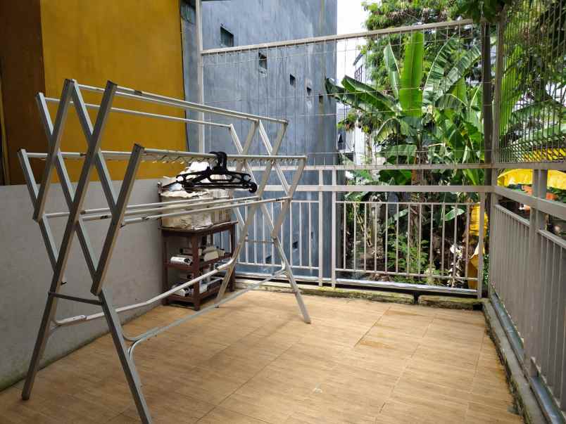 dijual rumah jl muria