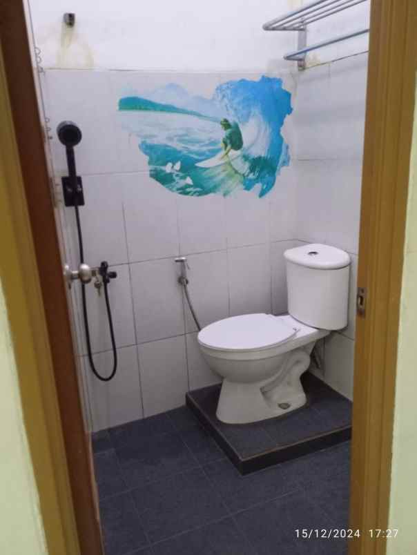 dijual rumah jl parpostel raya jati