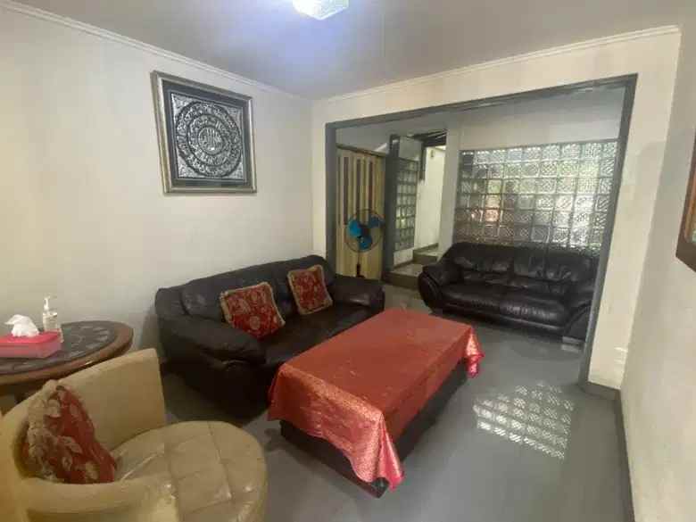 dijual rumah jl pondok kelapa duren