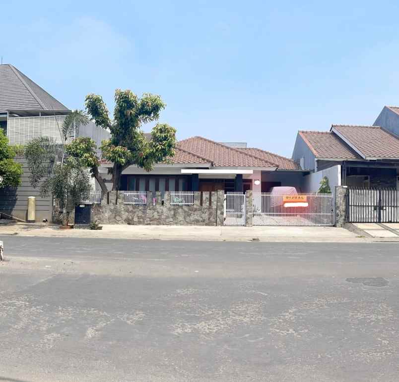 dijual rumah jl puri gading bekasi selatan