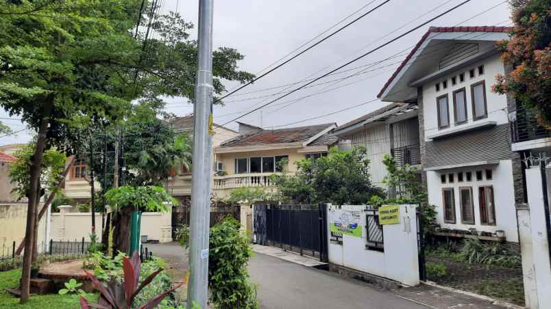 dijual rumah jl rawamangun jakarta timur