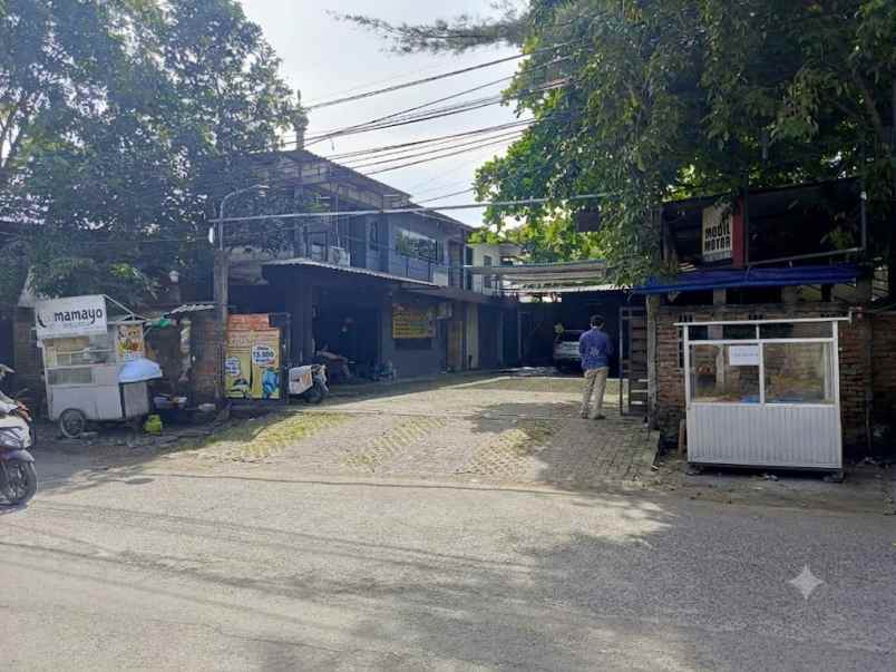 dijual rumah jl raya gunung anyar
