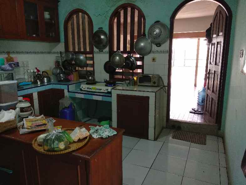 dijual rumah jl raya hankam perum