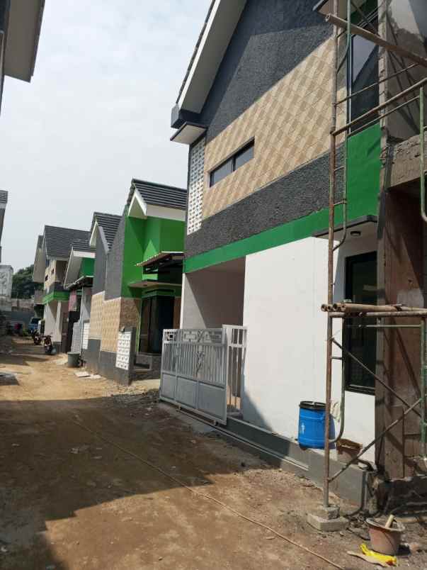 dijual rumah jl raya pondok rajeg