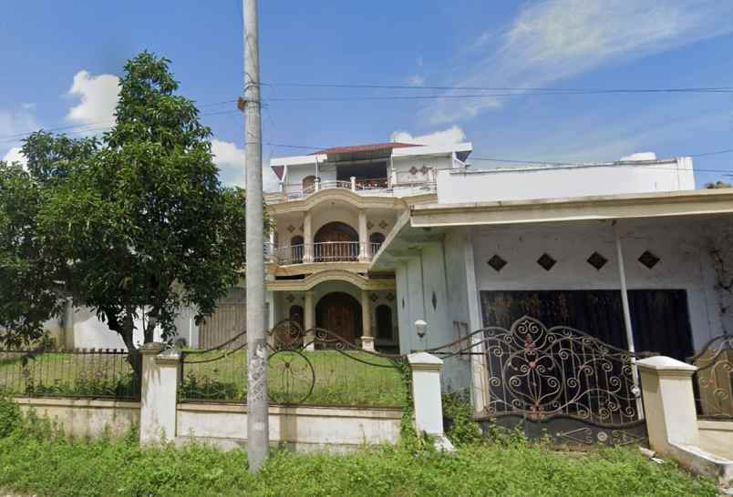 dijual rumah jl raya semeru sentul kec