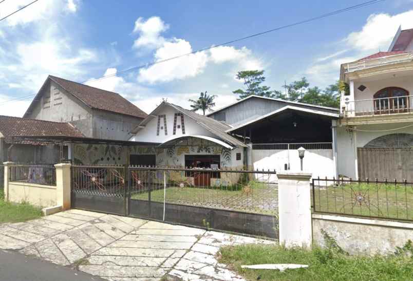 dijual rumah jl raya semeru sentul kec