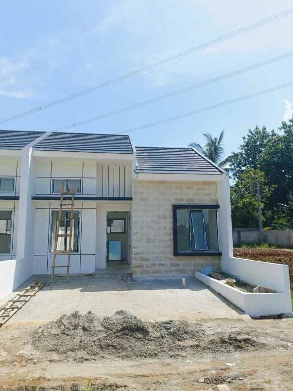 dijual rumah jl raya tonjong no 11