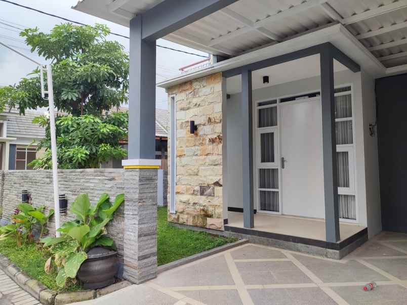 dijual rumah jl sam ratulangi