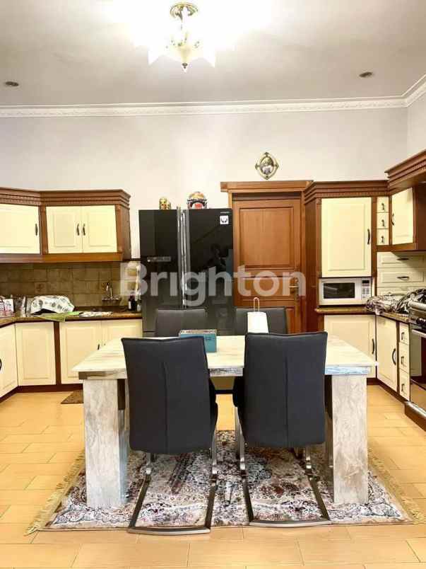 dijual rumah jl sari endah geger kalong