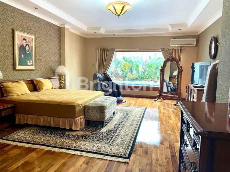 dijual rumah jl sari endah geger kalong