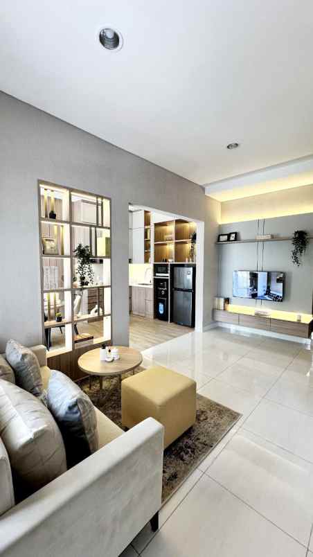 dijual rumah jl serpong raya