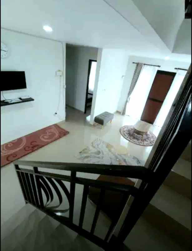 dijual rumah jl setiabudi regency