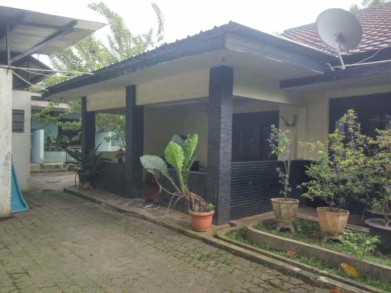 dijual rumah jl tb simatupang