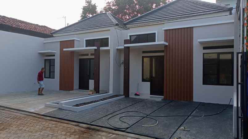 dijual rumah jl telkom 3