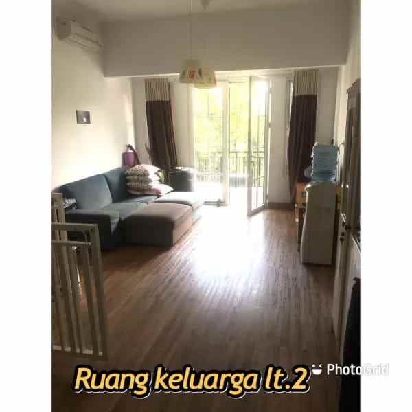 dijual rumah jl vila dago raya benda