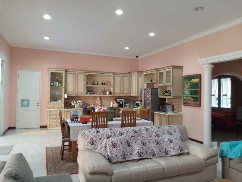 dijual rumah jln antasari kebayoran