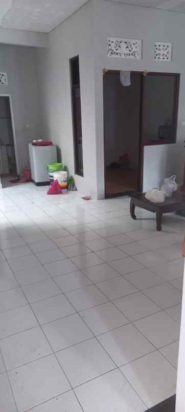 dijual rumah jln gn sanghyang