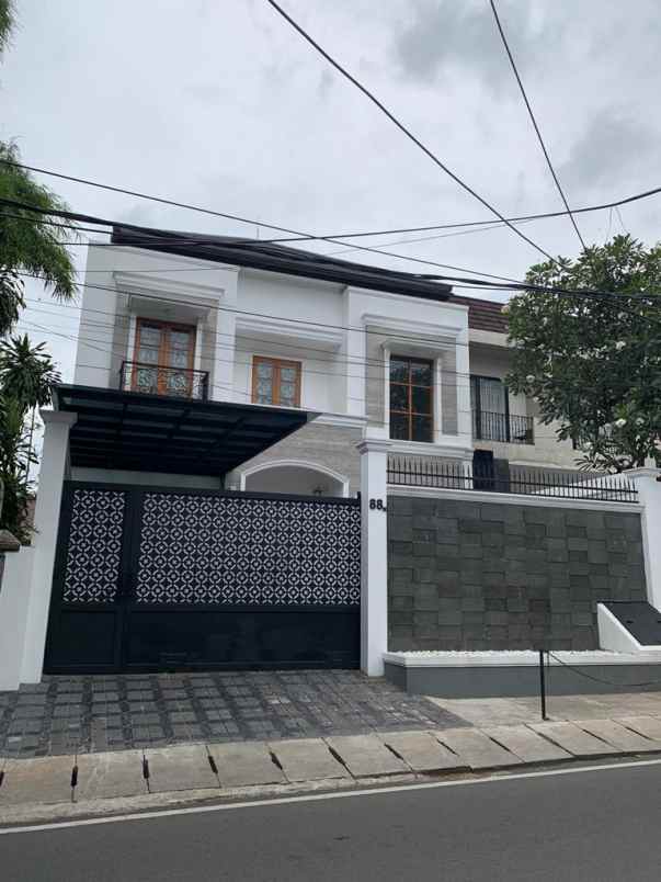 dijual rumah jln jalan abdul majid raya cipete selatan