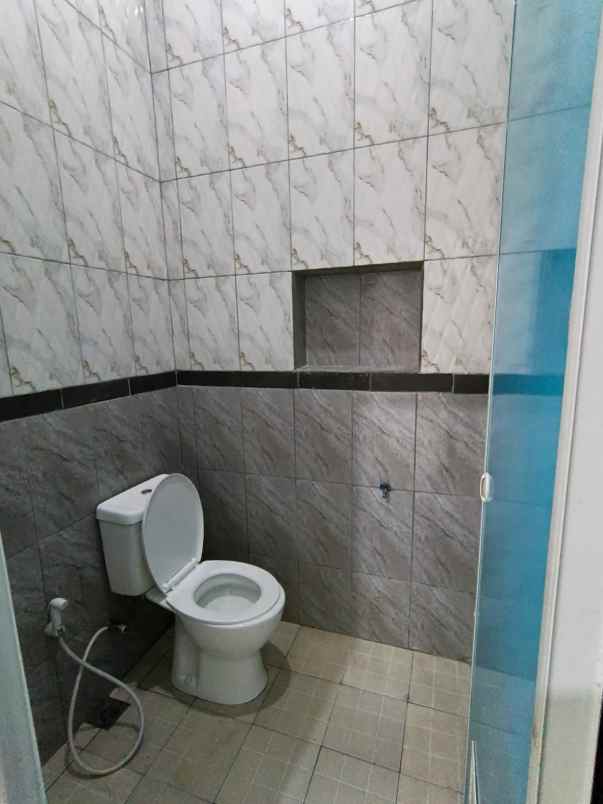 dijual rumah jln margalaksana cikoneng