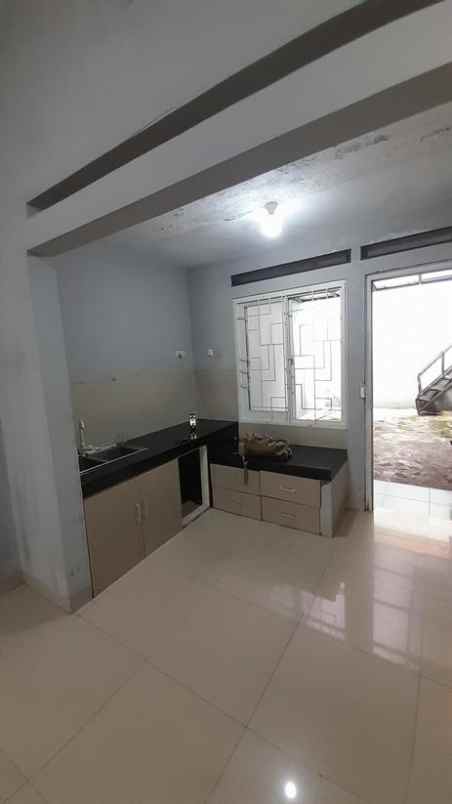 dijual rumah jo sudirman kota bandung