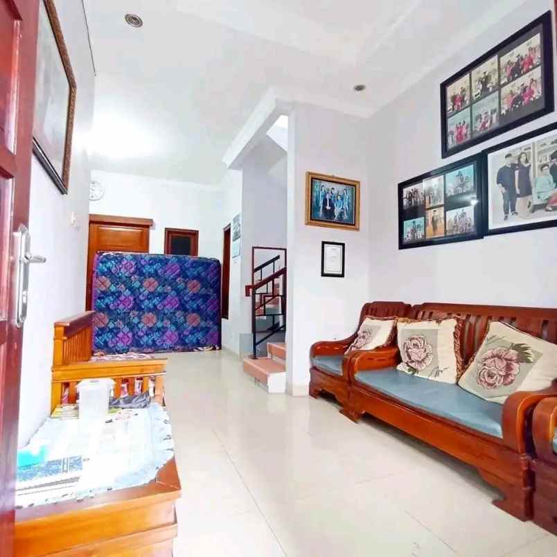 dijual rumah jongke tengah