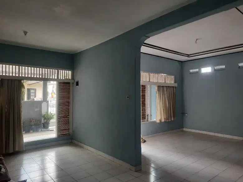 dijual rumah jurangmangu