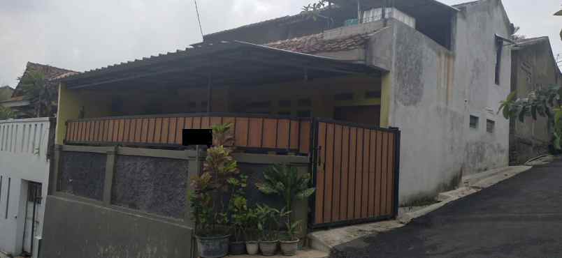 dijual rumah kab bandung barat