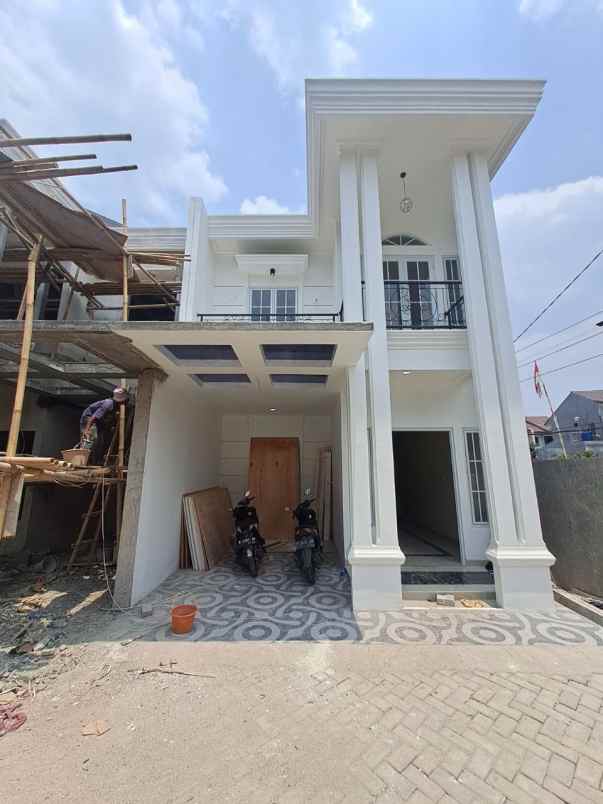 dijual rumah kalimulya kec cilodong