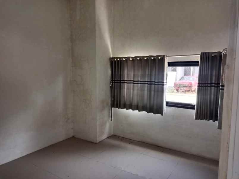 dijual rumah kalisuren tajurhalang bogor