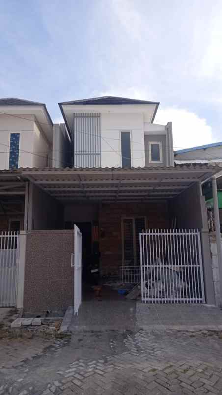 dijual rumah karang empat timur