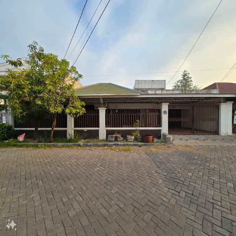 dijual rumah karangempat