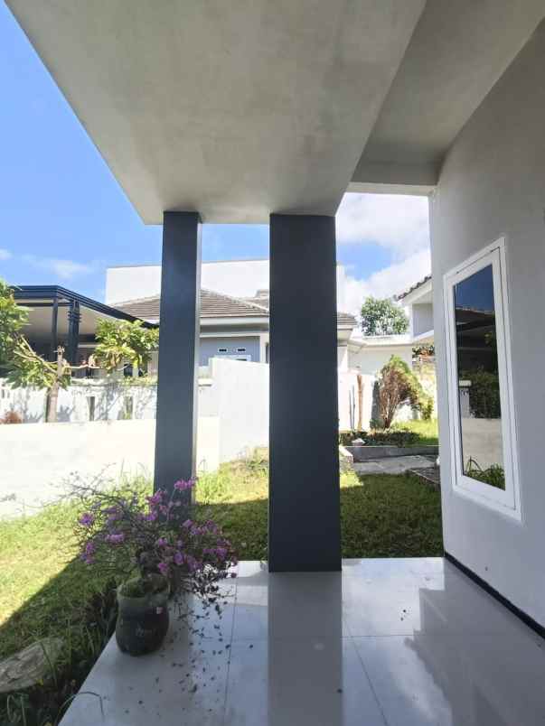 dijual rumah karangploso malang