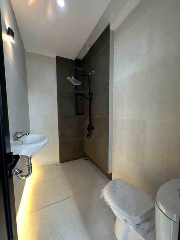 dijual rumah kebagusan pasar minggu