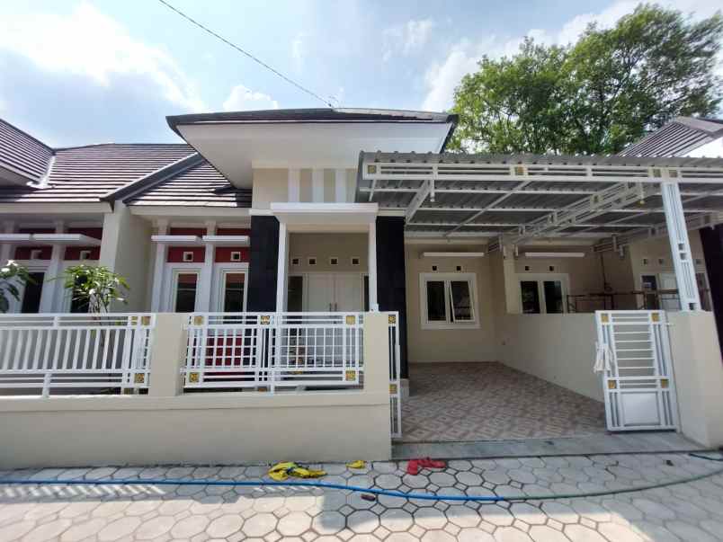 dijual rumah kebondalem kidul kec