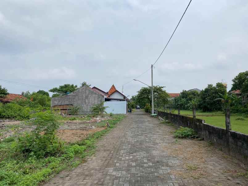 dijual rumah kebondalem kidul prambanan