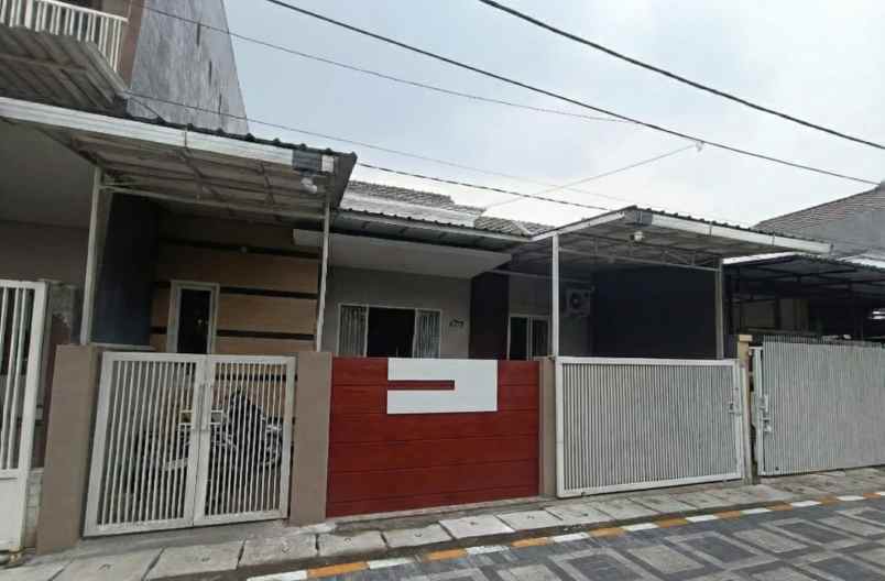 dijual rumah kebraon