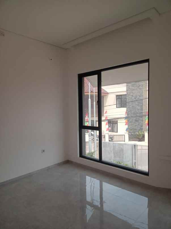 dijual rumah kedaung sawangan depok