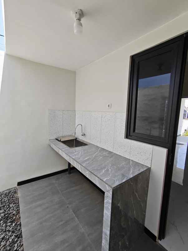 dijual rumah kedungrejo pakis malang